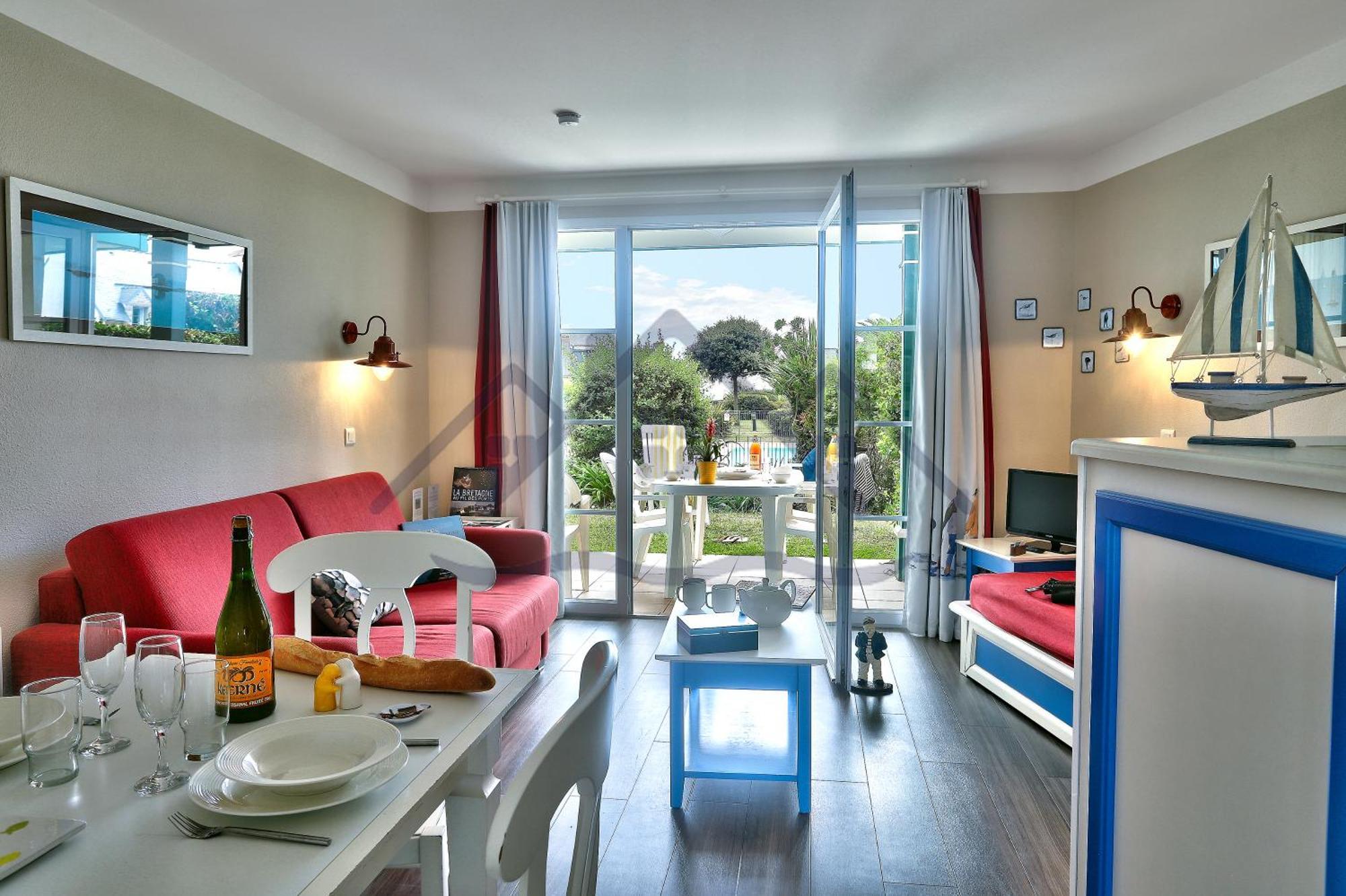Localise A06: Seaside View Suite with Pool and Garden Access Guilvinec Exterior photo