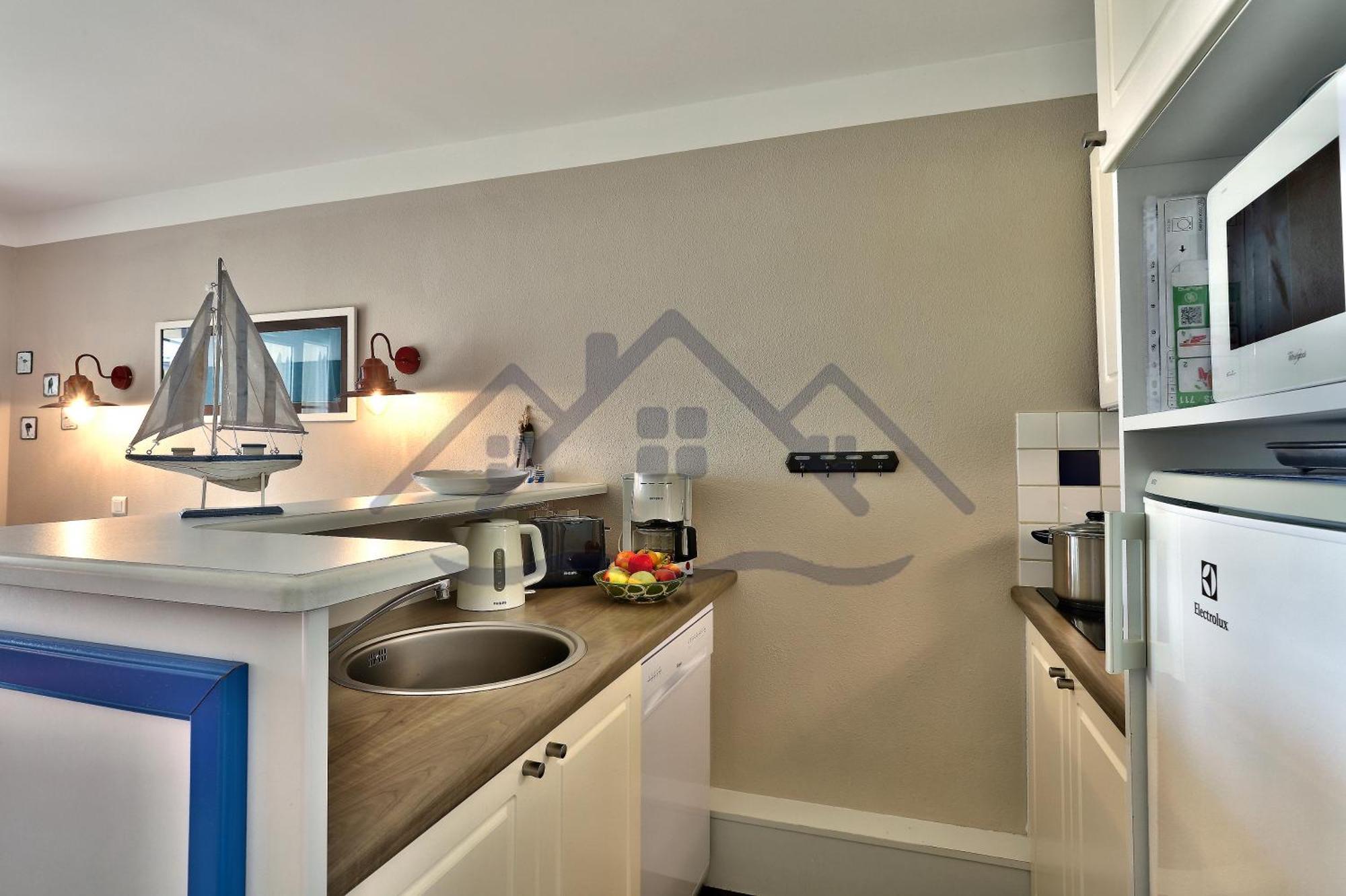 Localise A06: Seaside View Suite with Pool and Garden Access Guilvinec Exterior photo