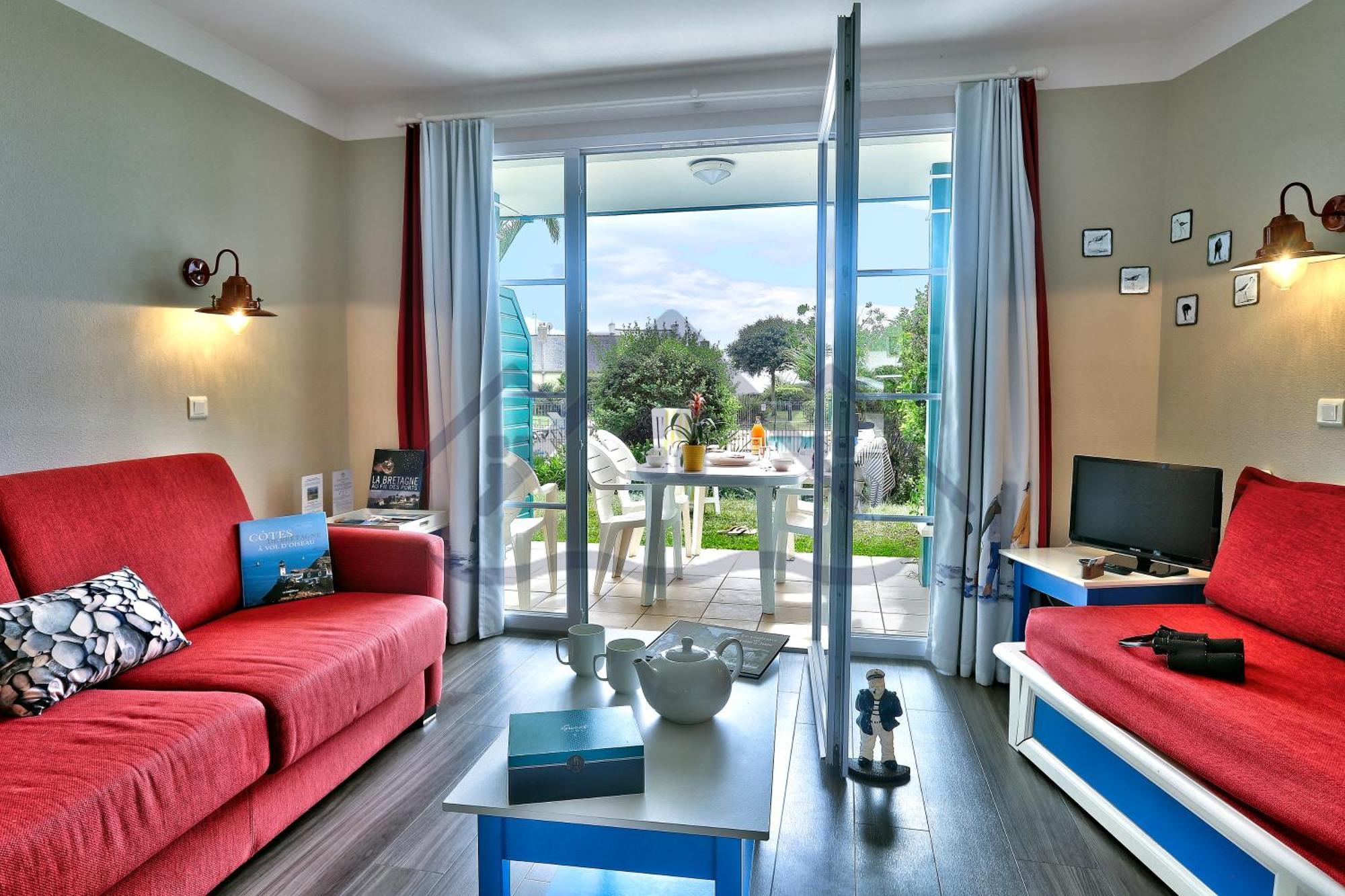 Localise A06: Seaside View Suite with Pool and Garden Access Guilvinec Exterior photo