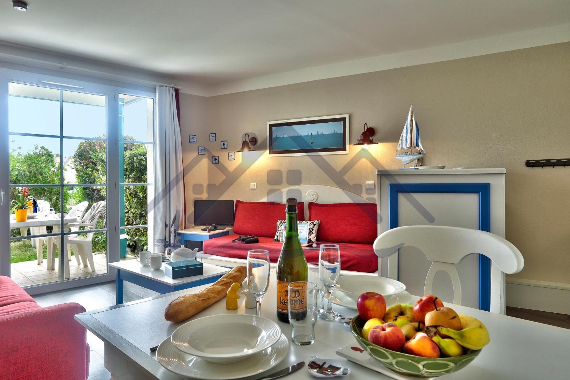 Localise A06: Seaside View Suite with Pool and Garden Access Guilvinec Exterior photo