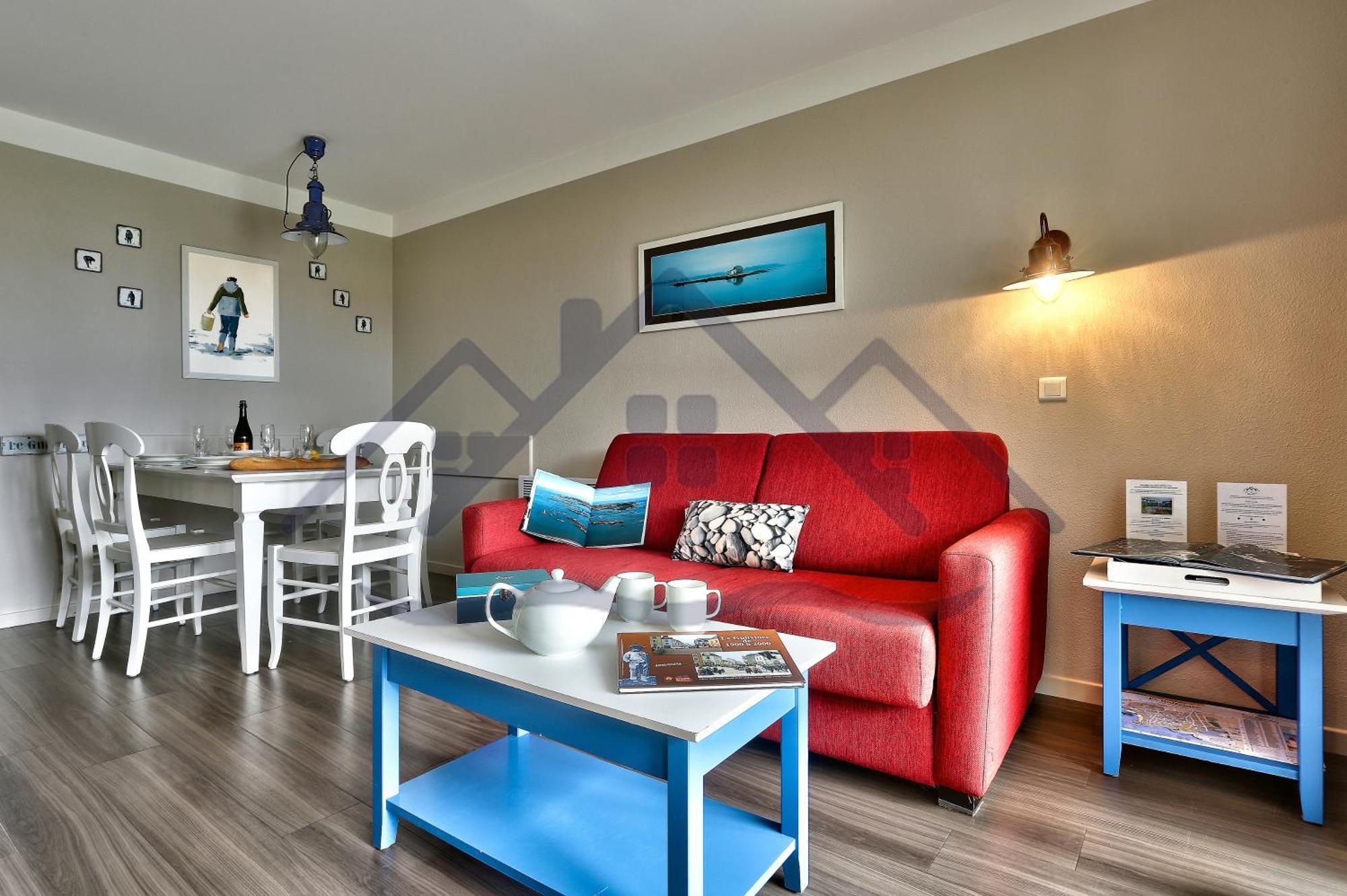Localise A06: Seaside View Suite with Pool and Garden Access Guilvinec Exterior photo