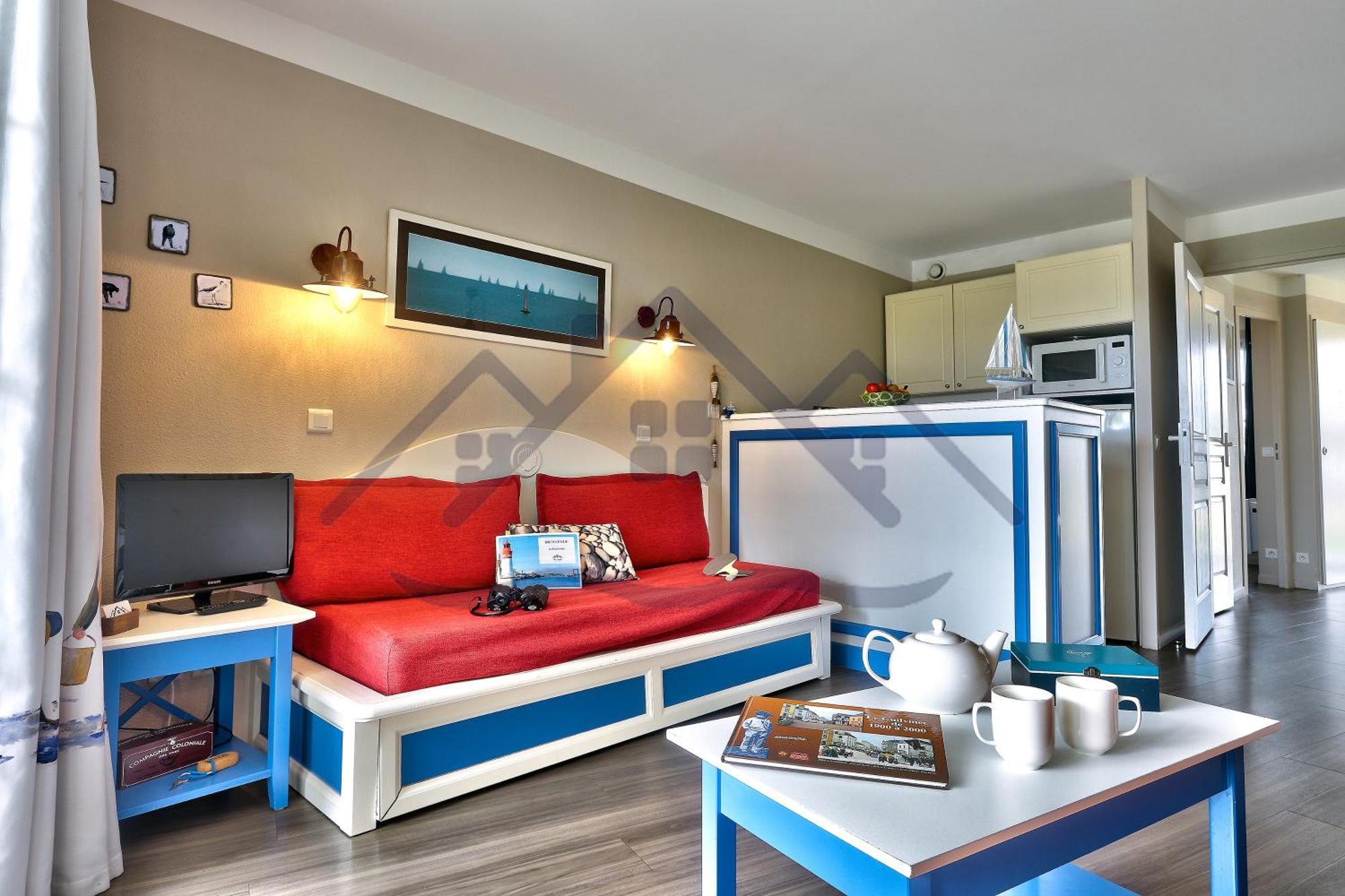 Localise A06: Seaside View Suite with Pool and Garden Access Guilvinec Exterior photo