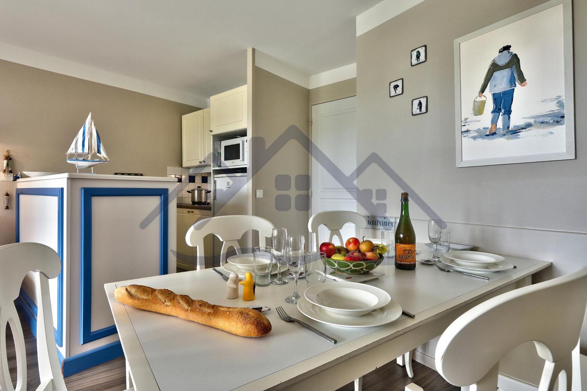 Localise A06: Seaside View Suite with Pool and Garden Access Guilvinec Exterior photo